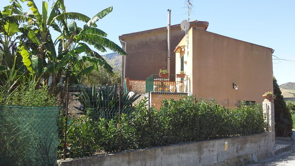 הוילה Scillato  Oasi Delle Madonie מראה חיצוני תמונה